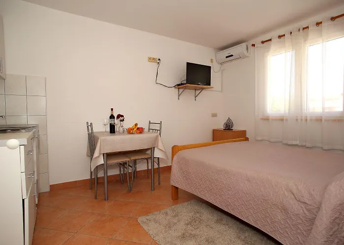Apartamento Kraljicina Plaza