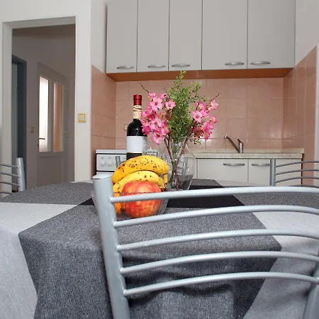 Kraljicina Plaza Apartment Nin